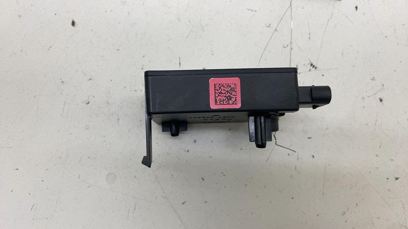 ⭕ 17-23 Tesla Model 3 Rear Bumper Body Control Module Computer BCM 109