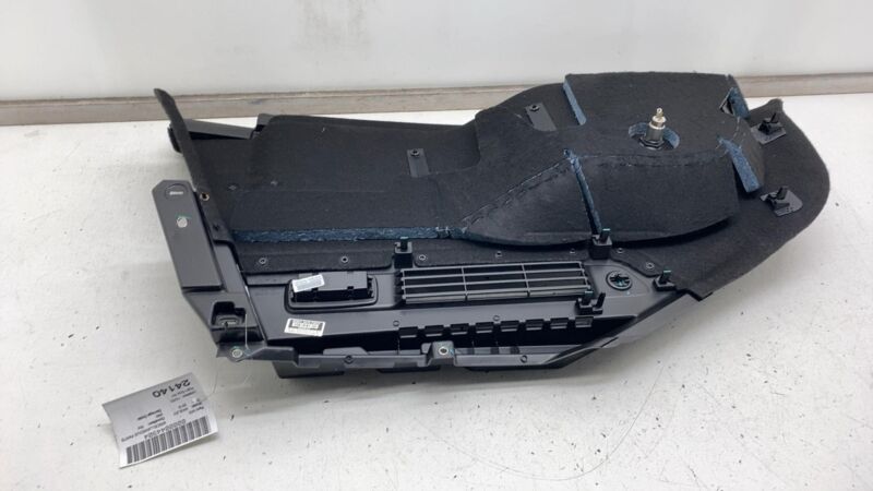 06700983800 ⭕ 17-20 Maserati Levante Rear Right Trunk Quarter Trim Cover Panel 06700983800