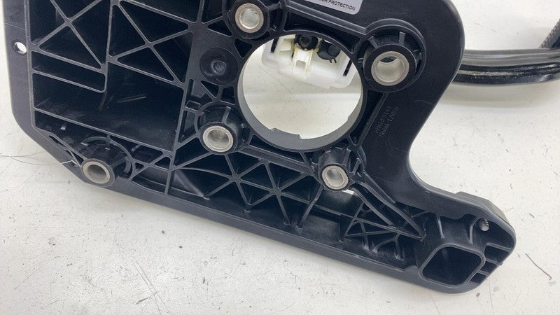 04581676AC ⭕ 17-24 Chrysler Pacifica Foot Brake Stop Pedal w/ Bracket Assembly 04581676AC