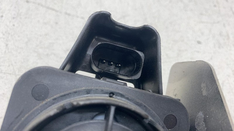 4KL 951 285 19-23 Audi E-Tron Quattro Anti Theft Alarm Siren Horn Signal & Bracket 4KL951285