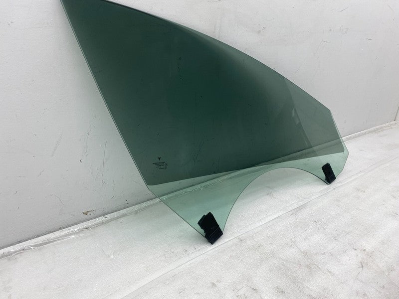 43R-004530 ⭕ 2017-2019 Tesla Model 3 Front Driver Side Door Window Glass Left (Single Pane)