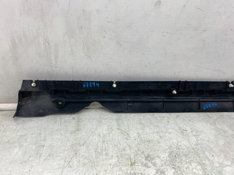 1497741 00 B ⭕20-23 Model Y Left Side Skirt Rocker Molding Panel Carrier Bracket 1497741-00-B