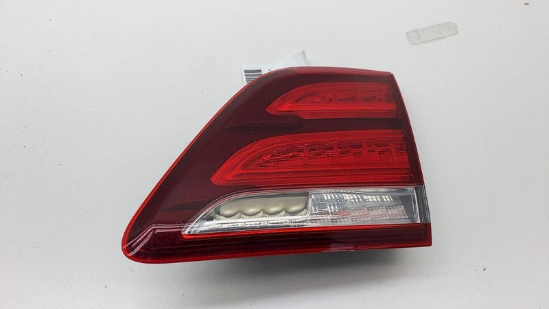 A 166 906 60 02 2016-2019 Mercedes-Benz GLE350 Rear Passenger Left Inner Tail Light Lamp Right