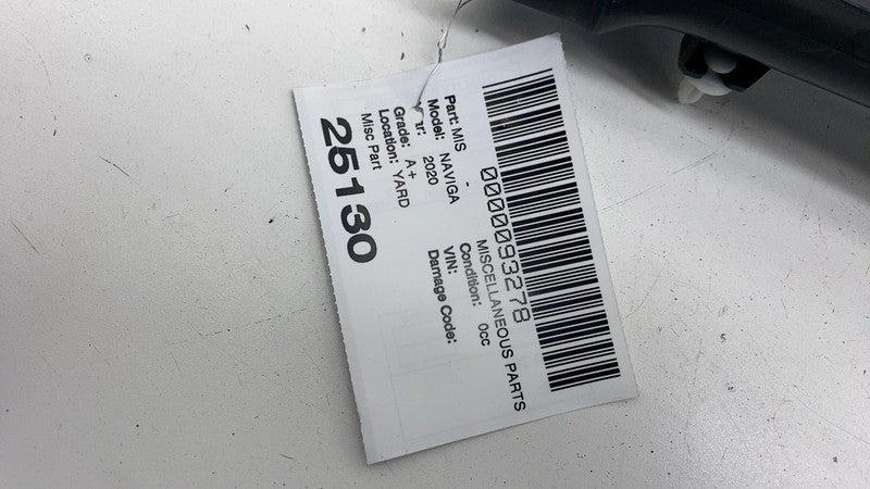 ⭕2018-2024 Lincoln Navigator Rear Left D-Pillar Inner Trim Cover JL1B-