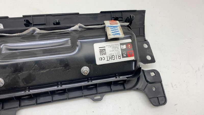 107782600D ⭕ 2017-2023 Tesla Model 3 Y Right Lower Knee Safety Airbag Module 1077826-00-D
