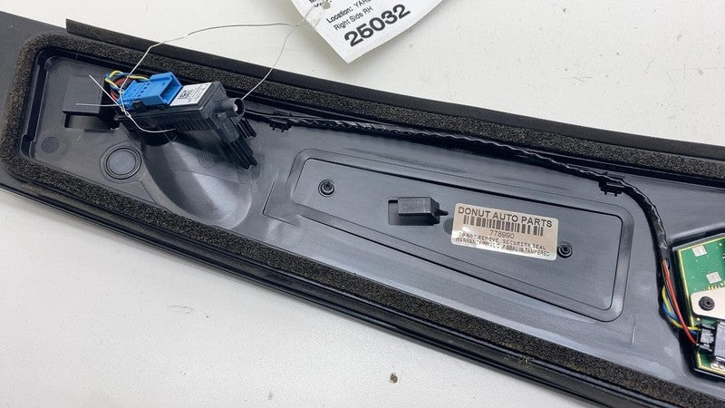 ⭕2017-2023 Tesla Model 3 Right B-Pillar Applique Glass Trim Molding 11