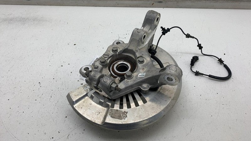 ⭕ 2017-2024 Chrysler Pacifica Front Passenger Spindle Knuckle Assembly