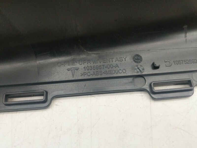 1035957-00-A ⭕21-22 Tesla Model X Left C-Pillar Upper 3rd Row Trim Panel w/ Vent 1035957-94-D