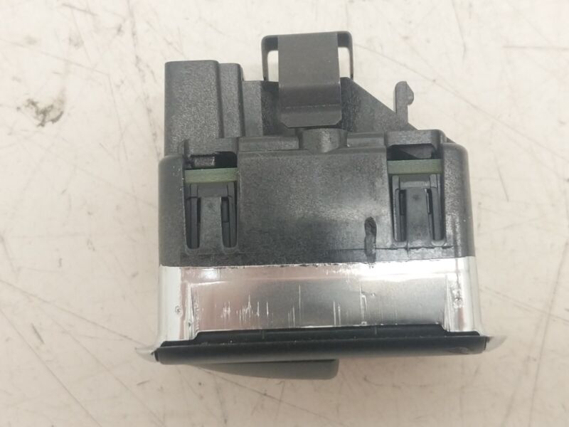 A2129059300 ⭕ 10-18 CLS550 SL550 Tailgate Trunk Lid Liftgate Open Release Switch A2129059300
