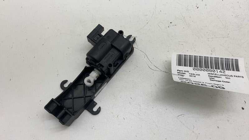1115333 00 B ⭕ 2016-2025 Tesla Model X Front Right Door Release Actuator RH Assy 1115333-00-B