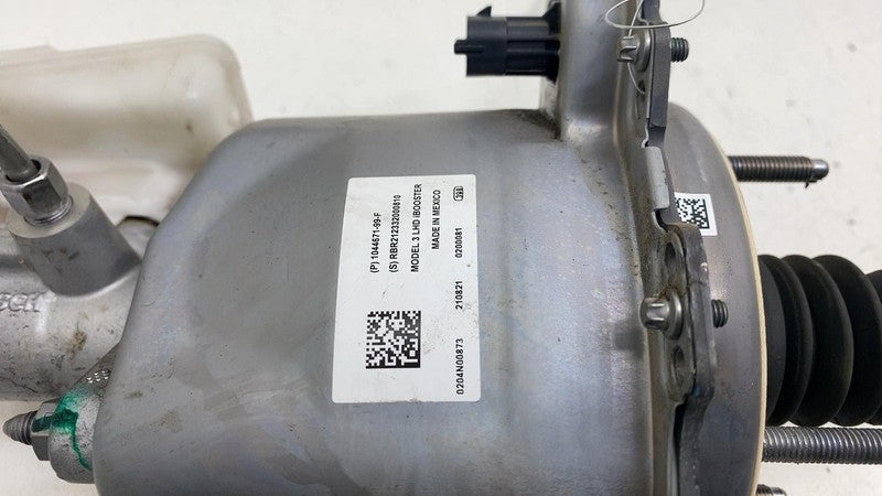 ⭕ 2017-2023 Model 3 Power Brake Booster Master Cylinder & Reservoir 10