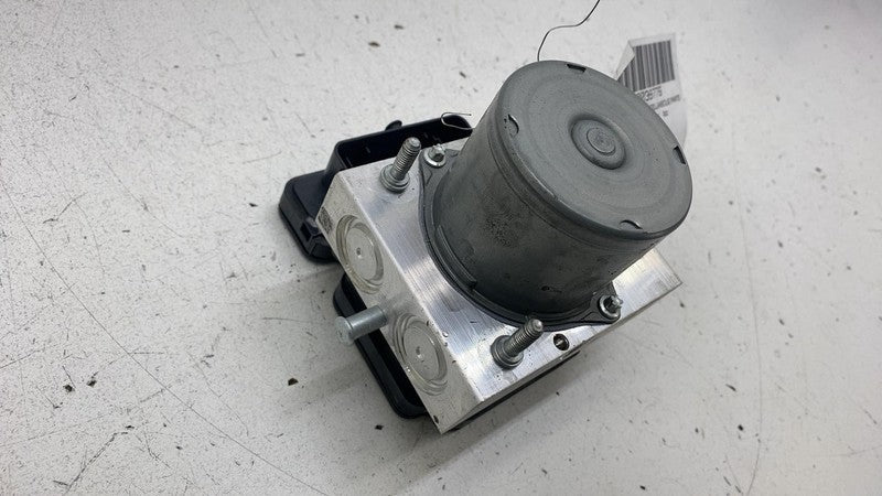 2020-2023 Tesla Model Y Anti-Lock Brake System ABS Pump Module Unit 10