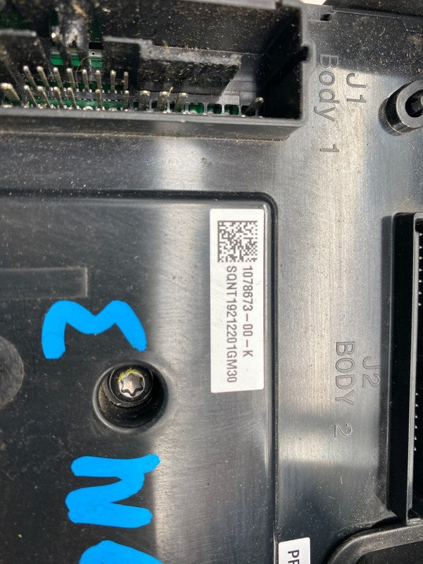 107867300K ⭕ 17-23 Tesla Model 3 Front Left Low Voltage Body Control Module LH 1078673-00-K