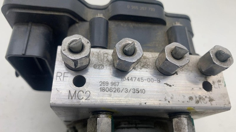 1044745-00-B ⭕ 2017-2023 Tesla Model 3 M3 Anti-Lock Brake System ABS Pump Module 1044745-00-B