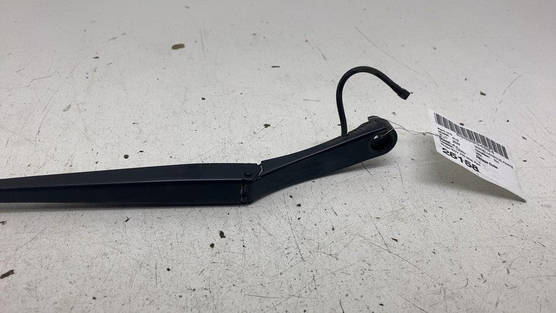 ⭕ 2022 Rivian EDV-700 Front Passenger Side Windshield Wiper Arm Right 
