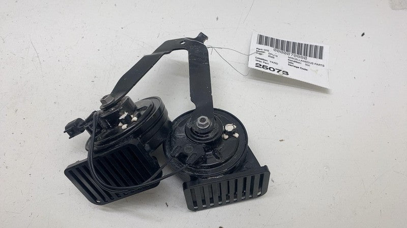 ⭕ 2025 Ram 1500 Pickup FIAMM High & Low Pitch Note Signal Horn w/ Brac