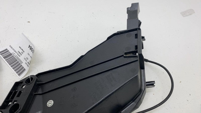 32310938 ⭕ 21-23 Polestar 2 Rear Passenger Side Door Lock Latch Actuator Right 32310938