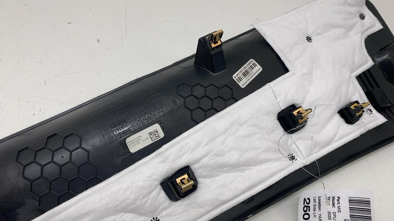 6BN43TX7AB ⭕ 2019-2025 Ram 1500 Rear Driver Side C-Pillar Lower Trim Cover Left 6BN43TX7AB