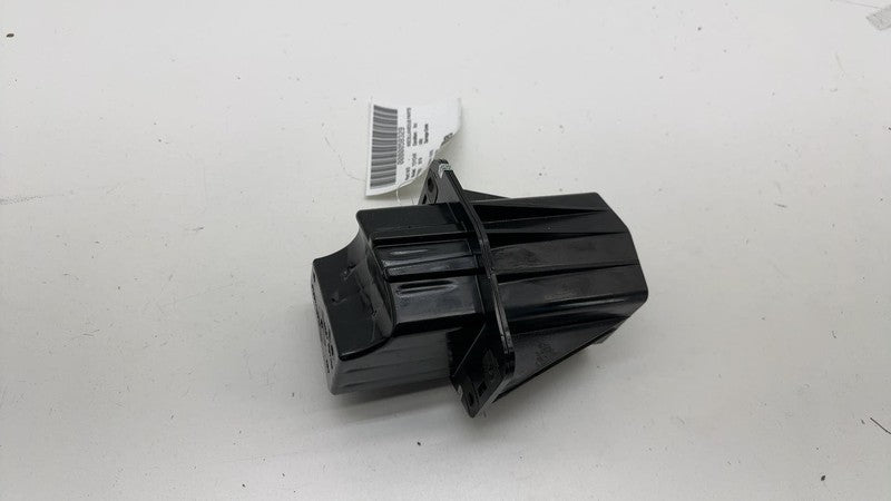 67057-10010 ⭕ 2018-2022 Toyota CHR Rear Right Side Door Reinforcement Bracket RH 67057-10010