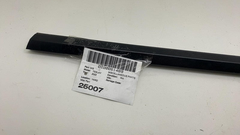 ⭕ 2020-2024 Tesla Model Y Front Left Door Window Outer Belt Assy LH 14