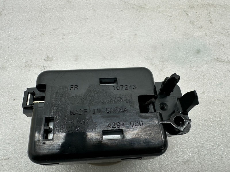 4294-000 ⭕2012-2020 Tesla Model S Interior Roof Dome Lamp Courtesy Reading Map Light Assy