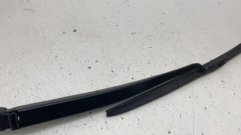 ⭕ 2017-2024 Chrysler Pacifica Front Driver Windshield Wiper Arm & Blad
