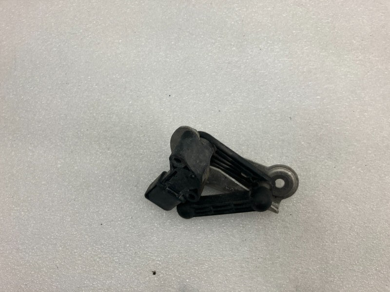 102794100B ⭕ 2016-2020 Model X Front Left Air Suspension Height Level Sensor 1027941-00-B