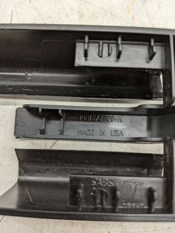 1031676-00-A ⭕2012-2020 Tesla Model S Front Passenger Right Seat Track Cover 1031676-00-A OEM