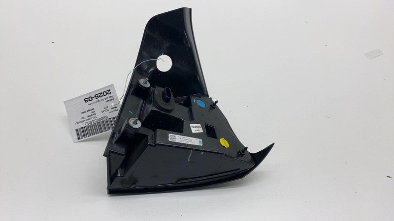 1077397 2017-2023 Tesla Model 3 Rear Driver Side Exterior Taillight Outer Tail Lamp Left