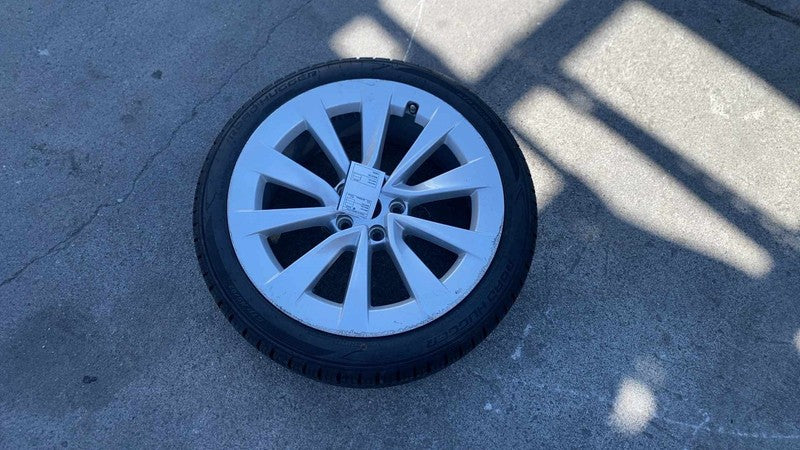 ⭕ 20-23 Model 3 Wheel Rim 19x8.5" +40MM w/ Hugger Tire 235/40 R19 1044