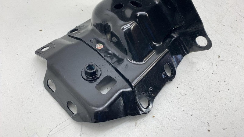 ⭕ 22-25 Rivian R1S Front Passenger Wheelhouse Body Support Frame Bracket Right