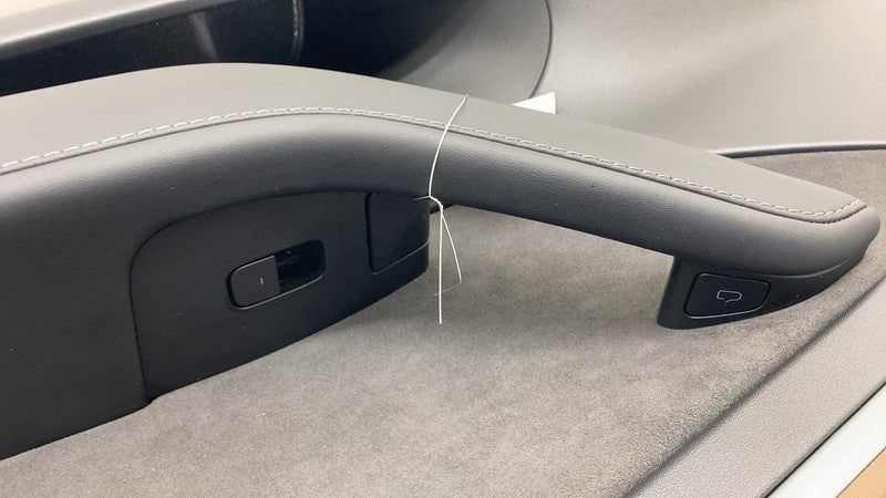 ⭕ 2021-2023 Tesla Model 3 Front Right Interior Door Panel Trim Card 15