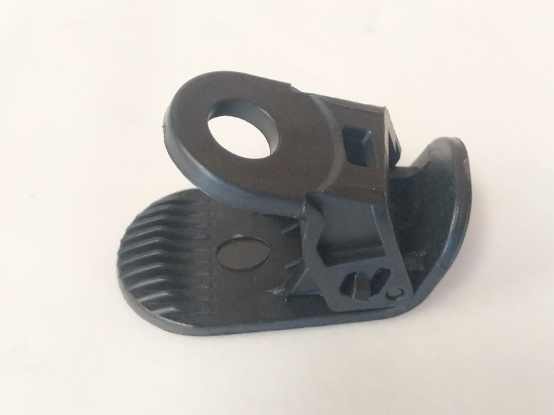 1116003 00 C 2017-2023 Tesla Model 3 M3 PAIR Left and Right Frunk Luggage Clip Bolt Tab Cover