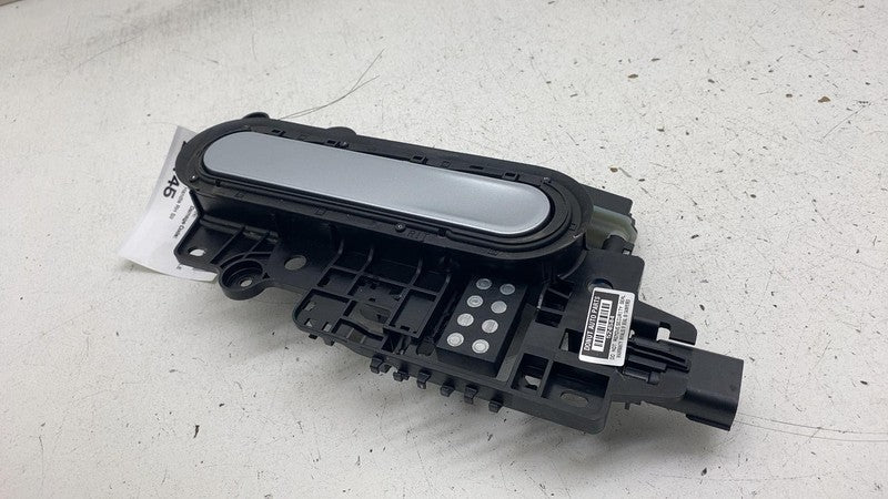 PT00002455-K ⭕ 2022-2024 Rivian R1T R1S Front Right Door Handle Silver EXP004 PT00002455-K