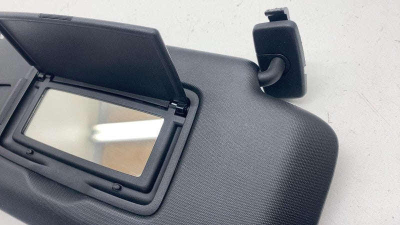 ⭕14-15 Mercedes-Benz B Electric Drive Front Right Sun Visor Sunvisor A