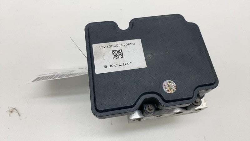 1037797 00 B 2012-2015 Tesla Model S Anti-Lock ABS Brake Pump Hydraulic Control Unit Module