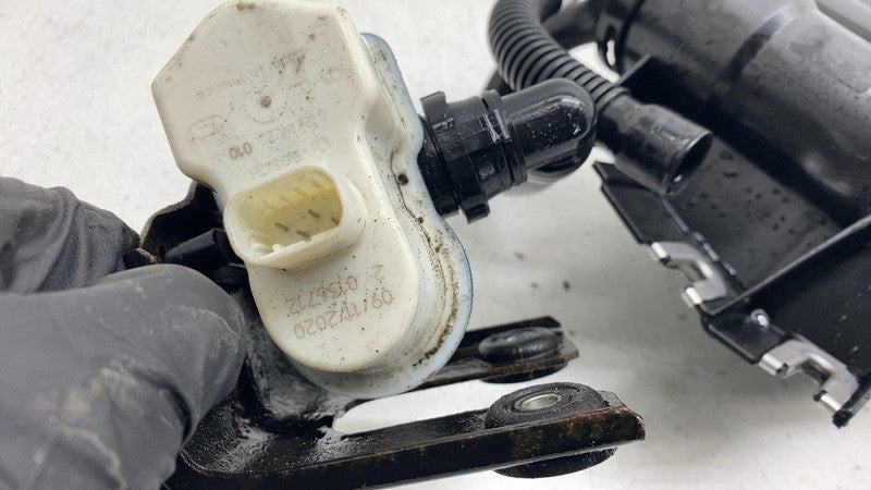 G26B151111N ⭕ 2017-2020 Levante Charcoal Canister Fuel Evaporator Master Cylinder 6700332860