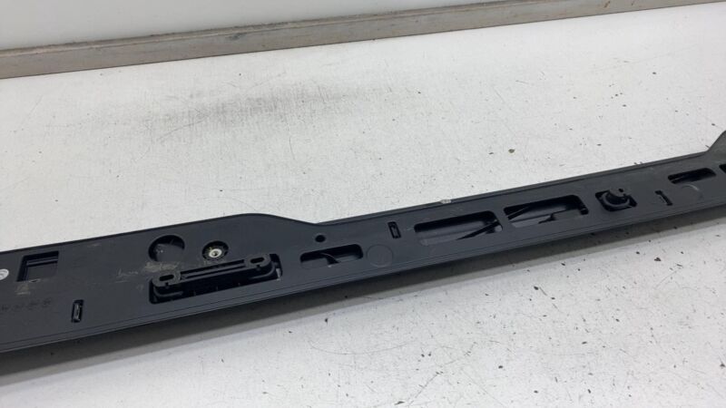 68227986A ⭕2017-2024 Chrysler Pacifica Side Roof Rail Rack Luggage Carrier Right 68227986A