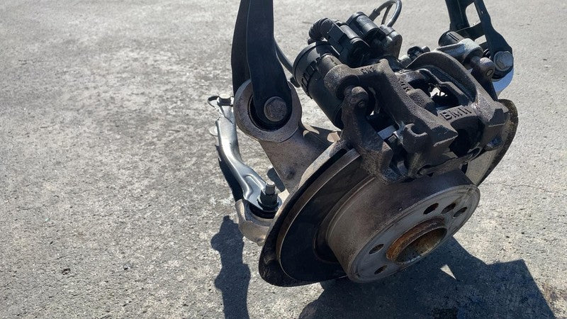 ⭕ 2014-2020 BMW i3 Rear Driver Side Knuckle w/ Brake Caliper & Rotor Left LH RWD