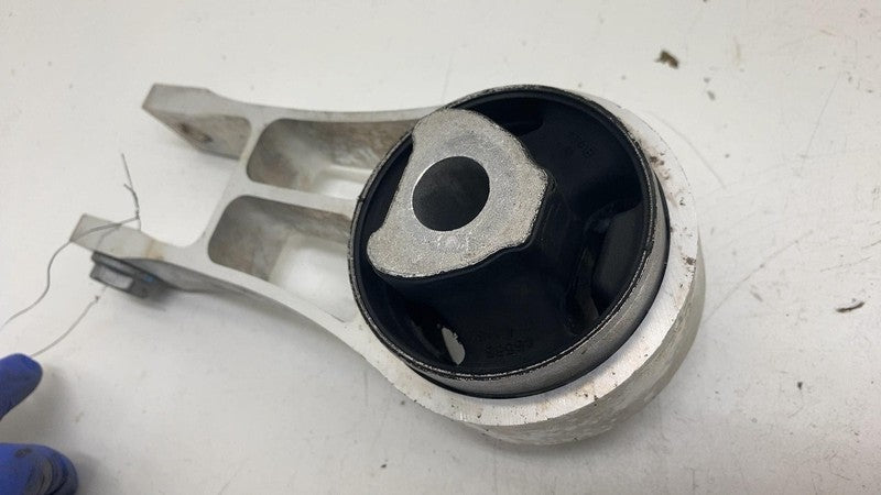 68224737AB ⭕ 2017-2025 Chrysler Pacifica Engine Motor Torque Strut Mount Bracket 68224737AB