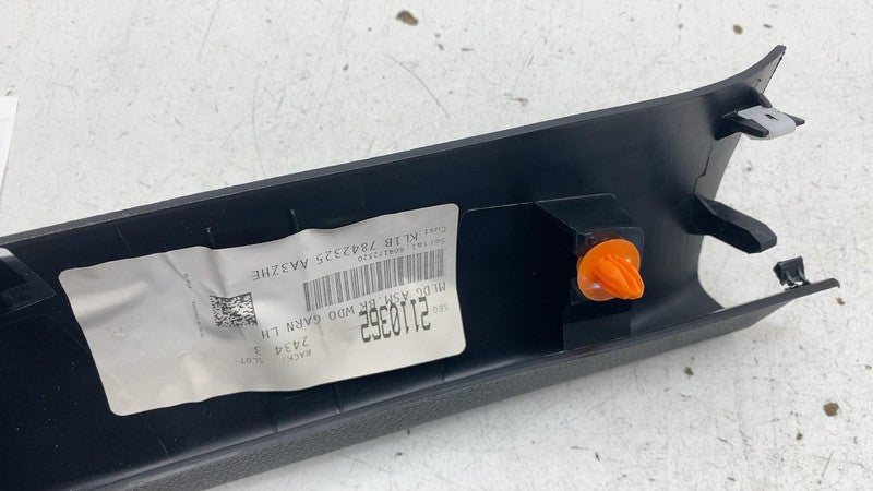 ⭕ 2018-2021 Lincoln Navigator Rear Left Liftgate Upper Trim Cover KL1B