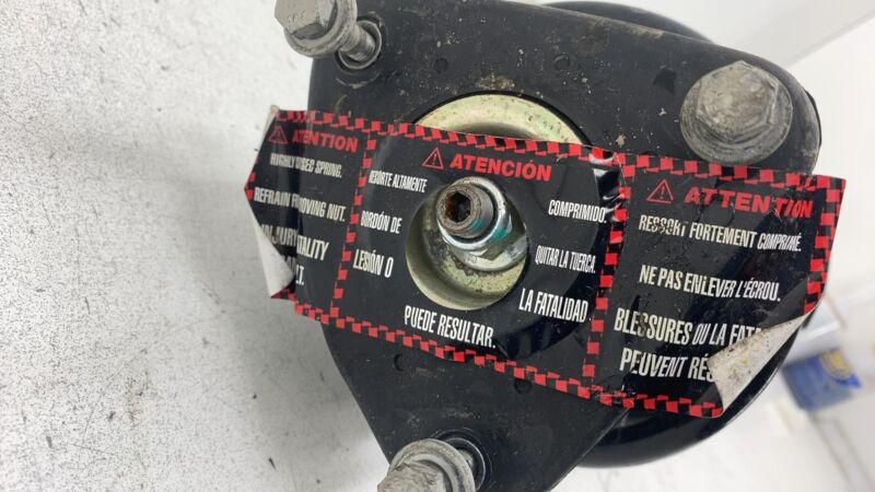 LS34 86171L 2013 2014 2015 2016 2017 2018 Ford C-Max Suspension Shock Strut Absorber Assy