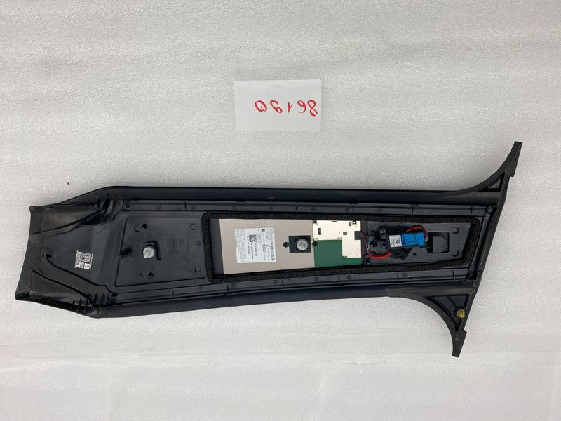 151625500E ⭕ 20-23 Model Y Left Exterior B-Pillar Applique Glass Trim LH AP3 1506885-00-H