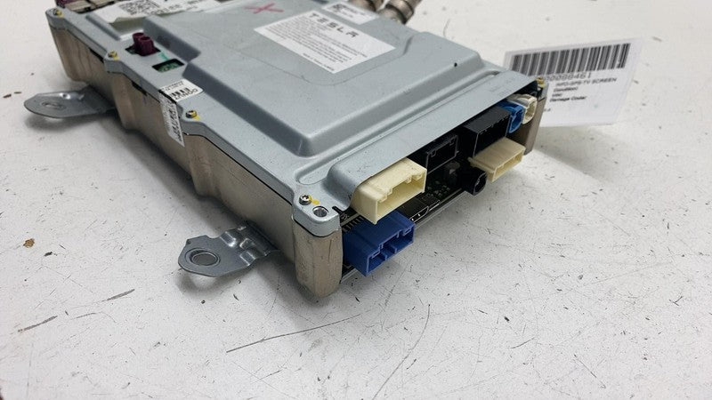 ⭕ 21-25 Tesla Model X Car Computer Control Module Unit MCU-Z Assy 1637