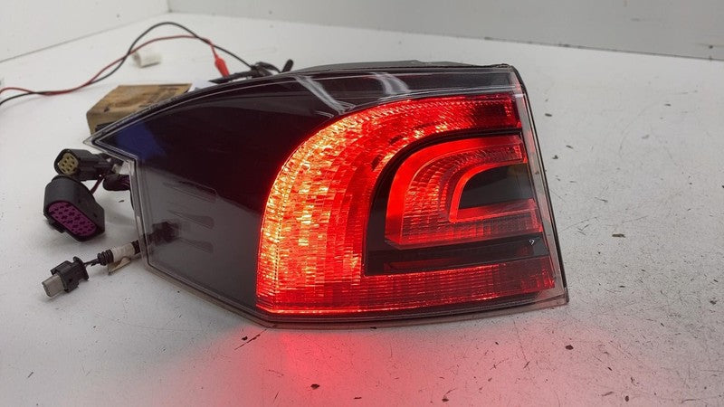 ⭕ 2012-2022 Tesla Model S Rear Left Taillight LED Outer Tail Lamp 6005