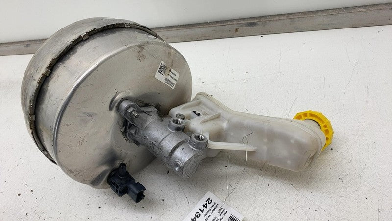 ⭕ 21-24 Chrysler Pacifica Brake Booster Master Cylinder w/ Reservoir 0