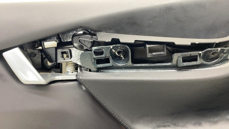 1055483-21-L ⭕ 2016-2020 Model X Front Passenger Side Door Panel Trim Card Right 1055483-21-L