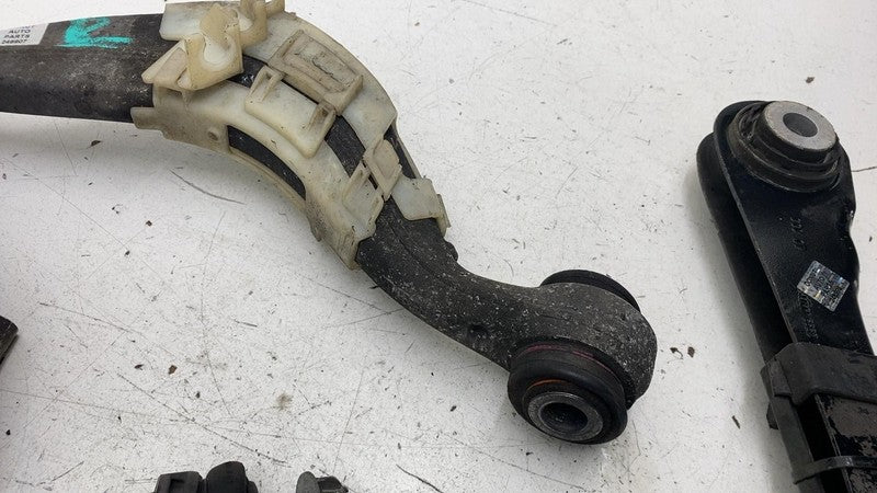 ⭕ 17-20 BMW 540i Rear Left Spindle Knuckle Hub w/ Control Arm SET LH R