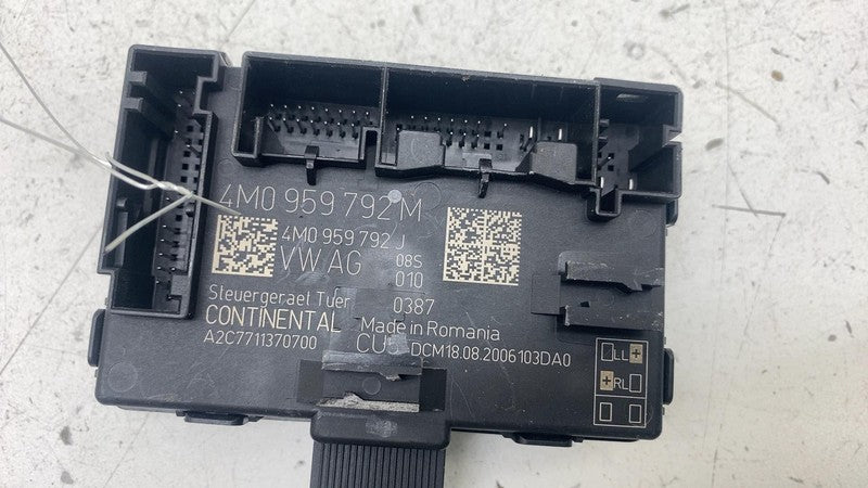 4M0959792M ⭕ 2019-2023 Audi E-Tron Quattro Front Side Right Door Control Module 4M0959792M