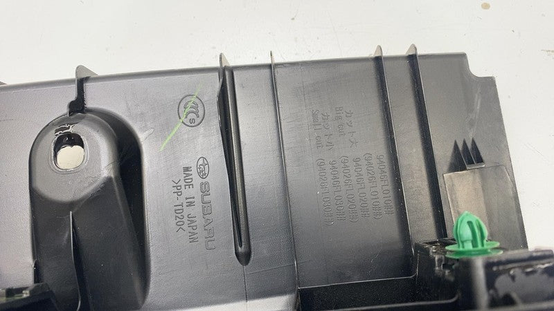 ⭕18-23 Subaru Crosstrek Rear Cargo Trunk Sill Scuff Plate Cover Panel 